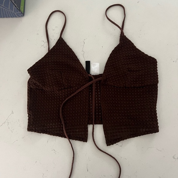 Divided Tops - H&M Brown Crop Top